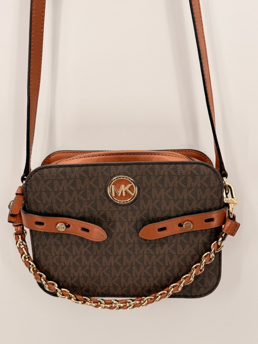 MICHAEL KORS Signature Logo Crossbody Bag Brown Leather Chain Accent